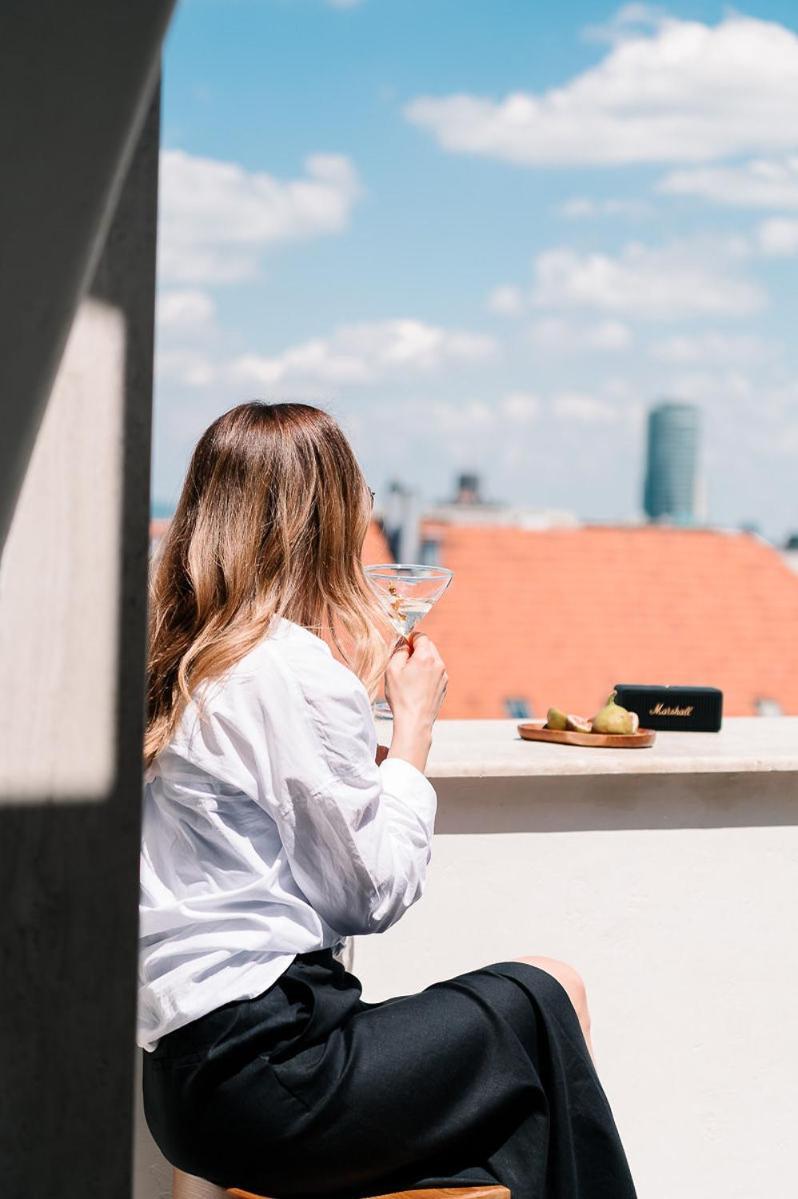 New Design Top-Class Suite Next To The Castle-Free Parking-Terrace Bratislava Eksteriør billede